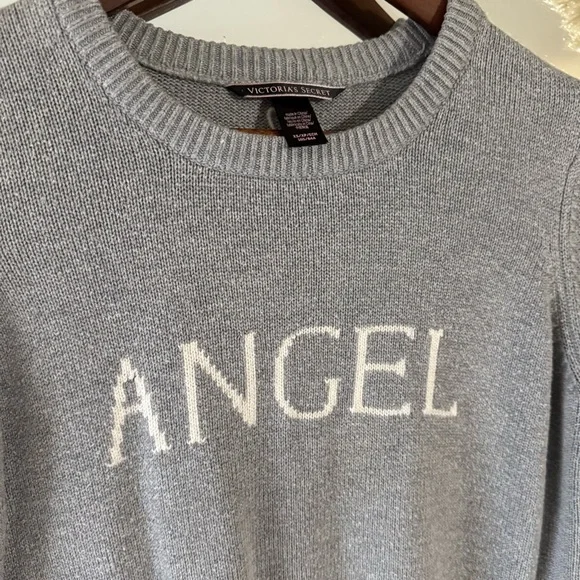 Victoria’s Secret ANGEL Gray Knit Long Sleeve Sweater Y2K Cozy Logo Pullover - Picture 2 of 7